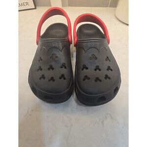 Disney Studio Mickey Mouse Cut Out CROCS US Men Size 6-7, Women Sz 8-9